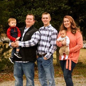 Meet your Posher, Lauren